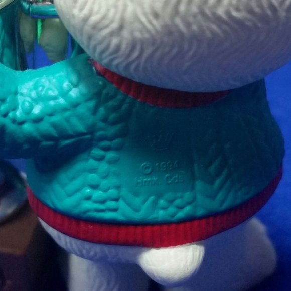 Hallmark Keepsake 1994 World's Greatest Dad Ornament Polar Bear Pre-Owned In Box - Picture 9 of 10